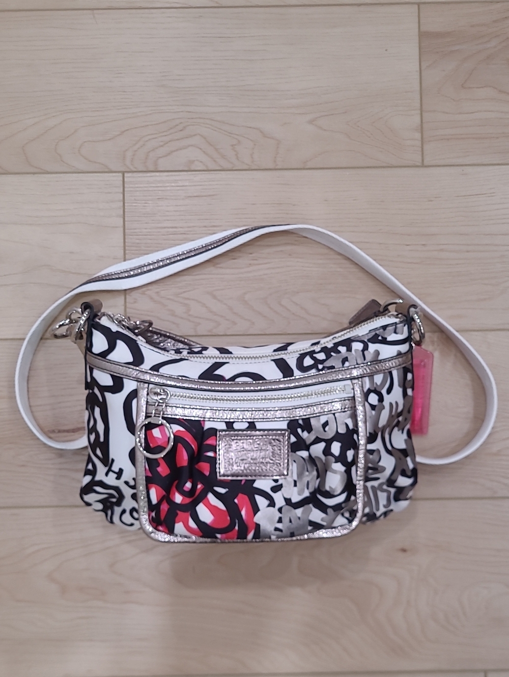 2009/2010 Vintage Coach Poppy Floral Graffiti Groovy Handbag